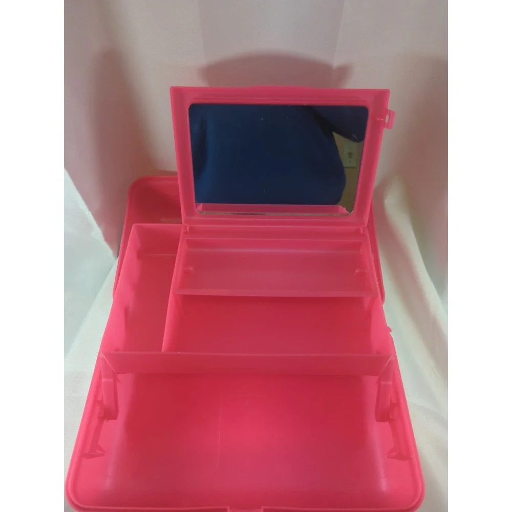 RARE Barbie Caboodles On The Go Girl Make Up Accessories Case Iconic Pink